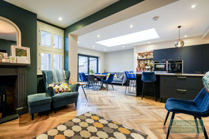 Photo 13- click for photo gallery